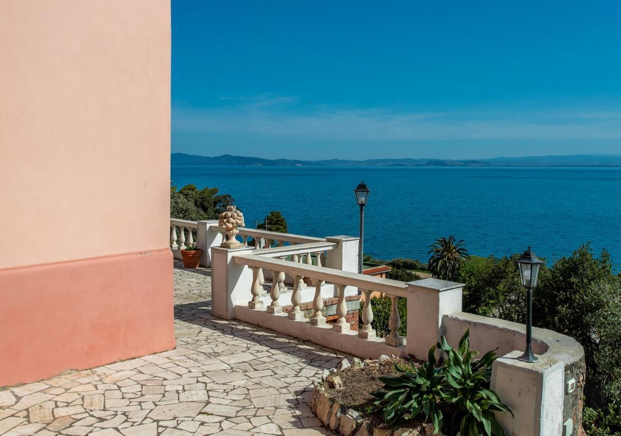 Вилла Casa Alessia Порто Санто Стефано Экстерьер фото